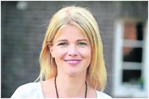 Mira Bartuschek – 500,000 euros