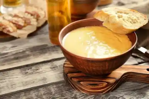 Wisconsin: Beer Cheese Soup