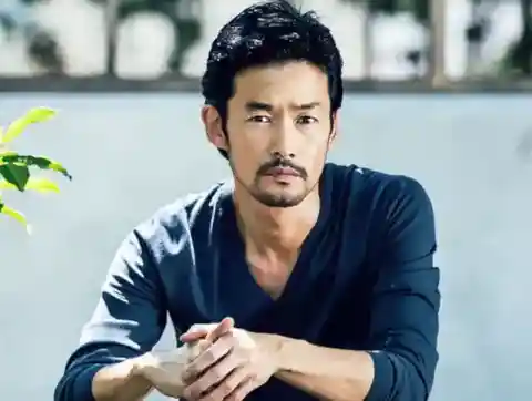 16. Yutaka Takenouchi