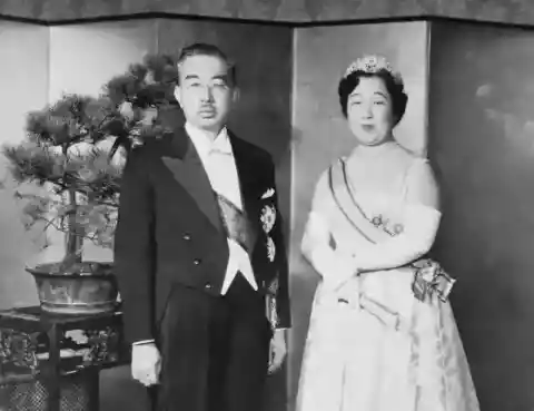 9. Silent Endurance of Affluent Wives